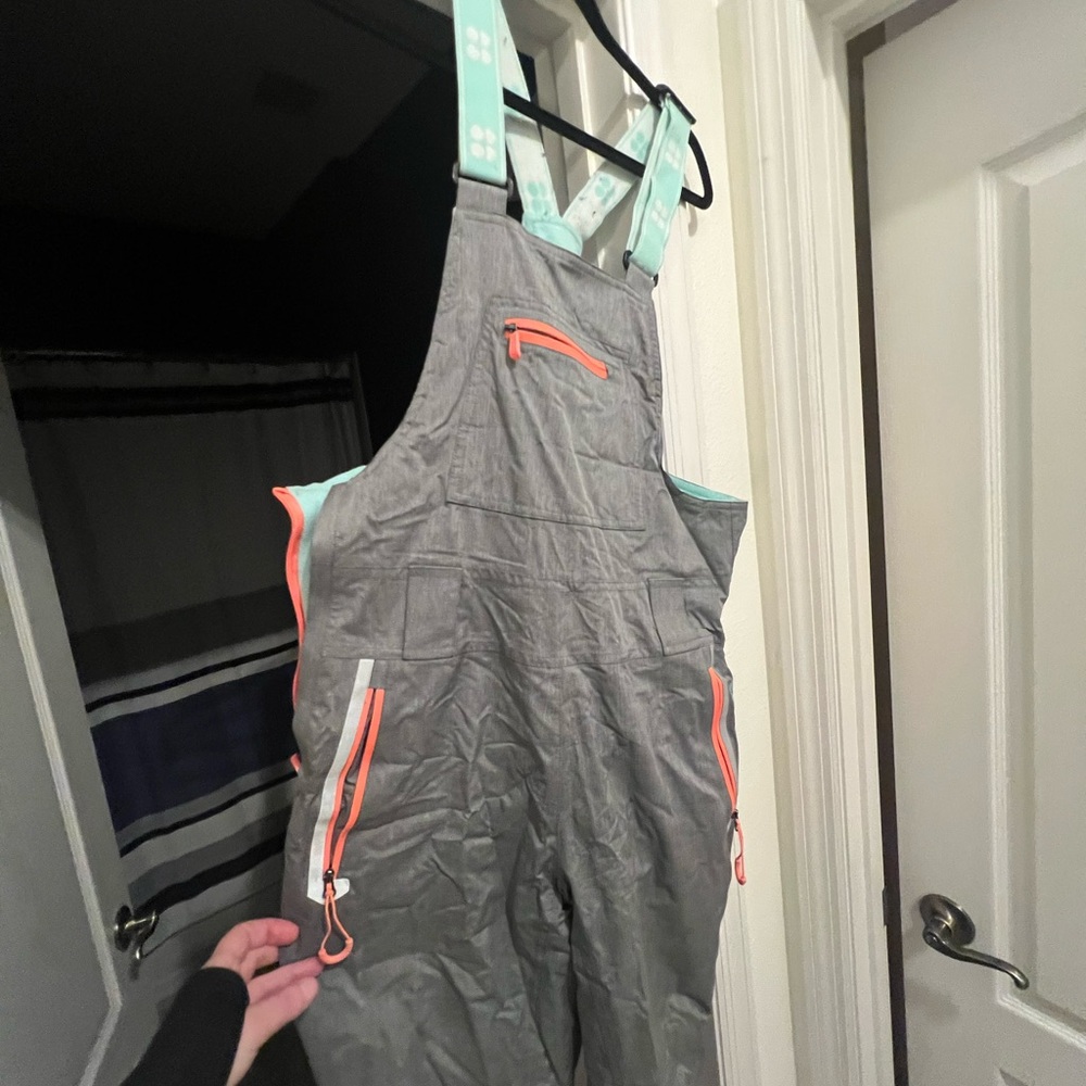 Final Mega Sale! Sweaty Betty Grey Ski/Snowboard Overalls—like new!